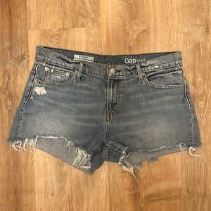 Gap light wash authentic best girlfriend cutoff distressed short size 10